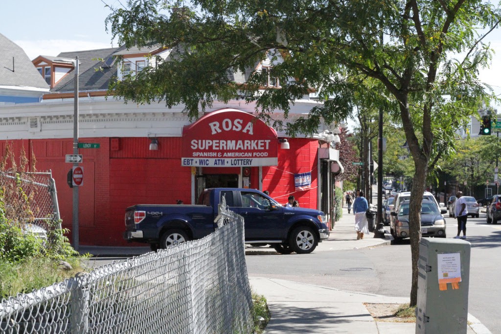 Rosa's Supermarket in Dorchester 